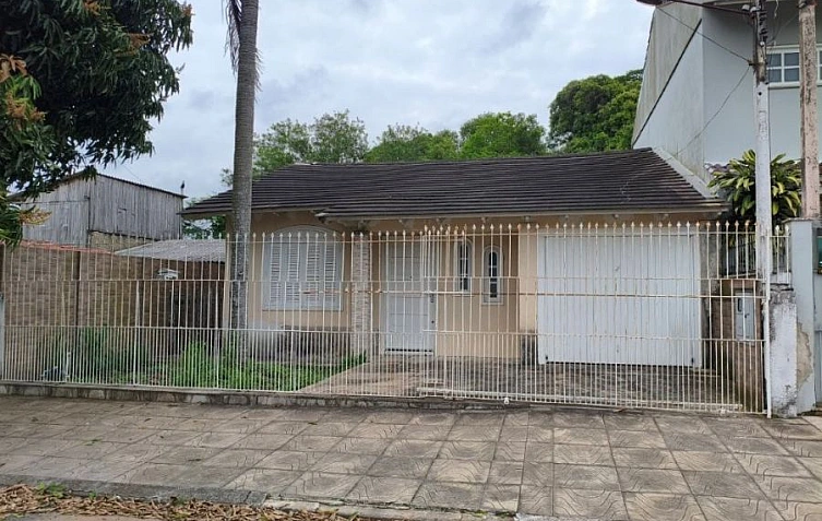Casa - Venda no bairro Parque da Matriz - Cachoeirinha - RS